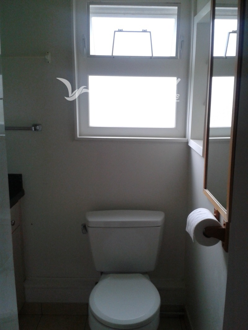 260710134948_Bathroom 1.jpg